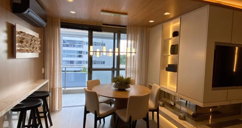 Apartamento NOVO no Água Verde com 2 dormitórios c/ 1 suíte e 2 vagas