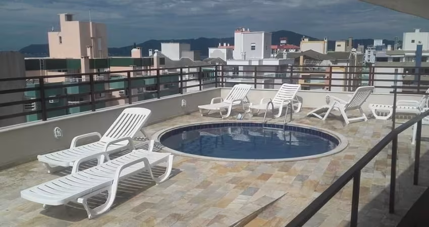 Apartamento no centrinho de Canasvieiras menos de 100 metros da praia ! 02 dormitórios