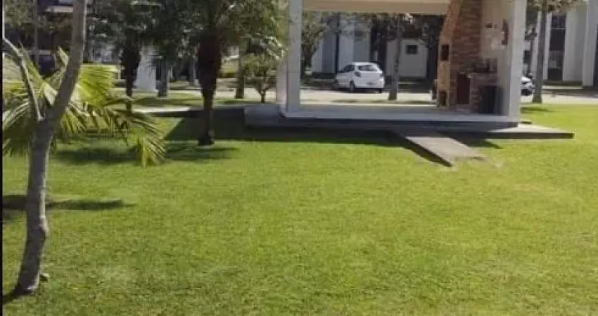 Apartamento 02 dormitórios em Canasvieiras
