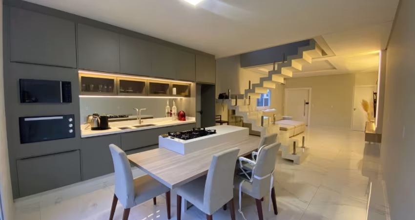 Casa alto padrão 03 dormitórios