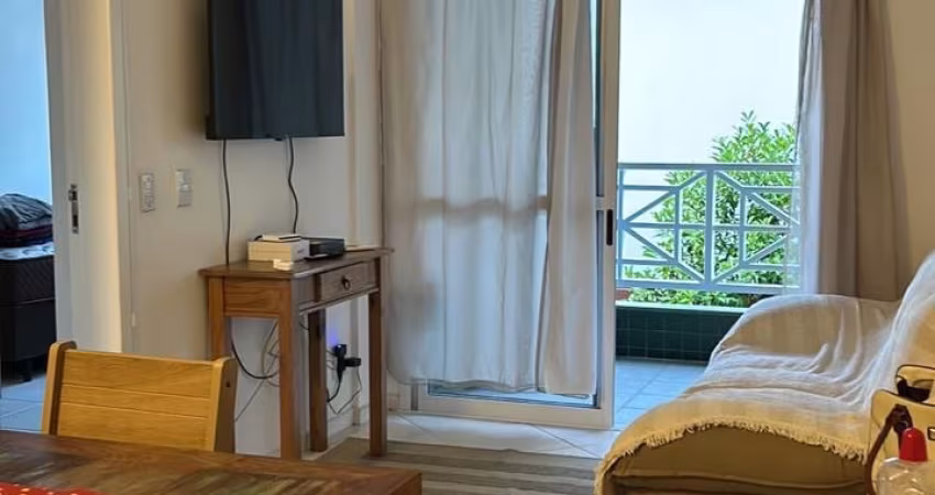 Apartamento 02 dormitórios comSuíte 150 metros mar