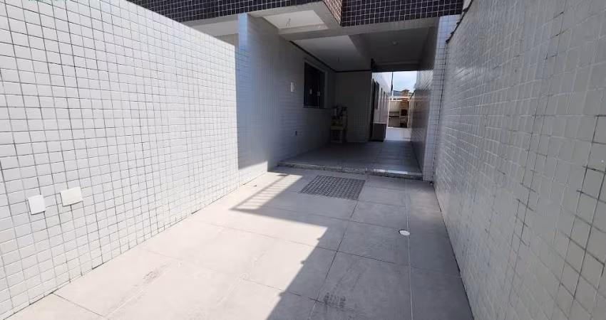 Casa com 3 quartos à venda na Rua Augusto Paulino, 36, Campo Grande, Santos