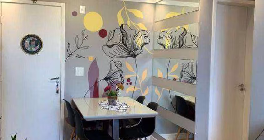 Apartamento com 2 dormitórios à venda, 47 m² por R$ 320.000,00 - Pinheirinho - Curitiba/PR