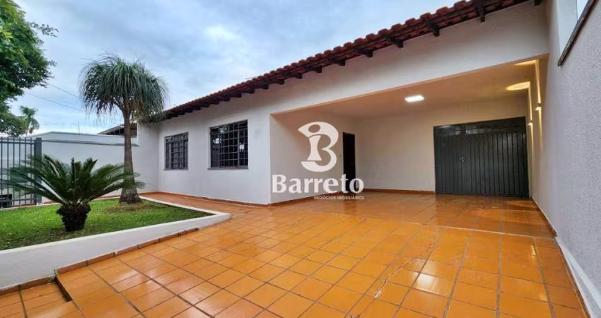 Casa NO JARDIM SAN REMO com 3 dormitórios para alugar, 193 m² por R$ 3.600/mês - San Fernando - Londrina/PR