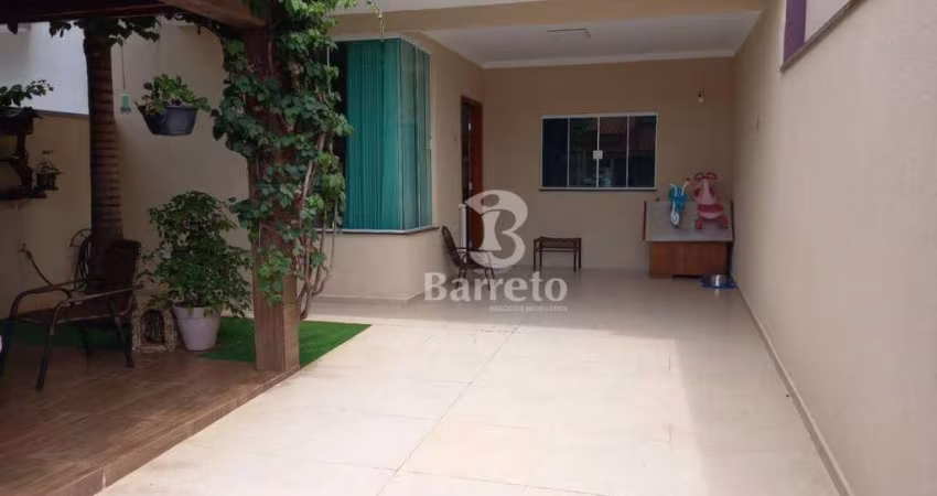 Casa com 3 dormitórios à venda, 99 m² por R$ 510.000 - Jardim Império do Sol - Londrina/PR