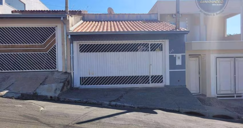 Casa Parque América com 2 dormitórios, 1 suíte, cozinha com armários novos