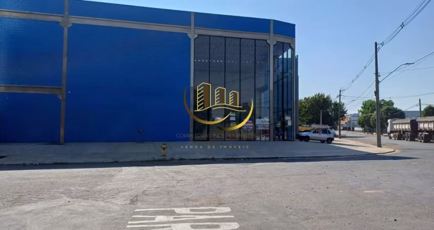 Salão Comercial de Alto Padrão para Locação em Americana-SP, Bairro Loteamento Industrial Nossa Senhora de Fátima - 421m², 4 Banheiros, 4 Vagas.