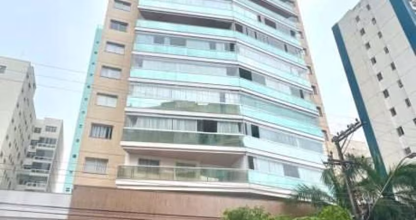 Com 138m2 , Sendo 3 Quartos, 2 Vagas De Garagem Com Excelente Localiza&amp;ccedil;&amp;atilde;o - Praia Da Costa, Vila Velha - E