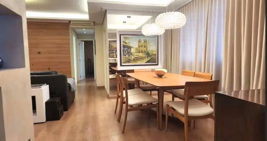 Itaim Bibi. Lindo apartamento semi novo, hall privativo, 2 dormitórios.2 vagas.Lazer com piscina coberta.