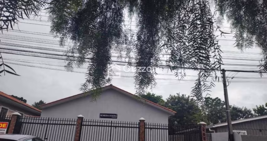 Casa 3 Quartos - Condomínio