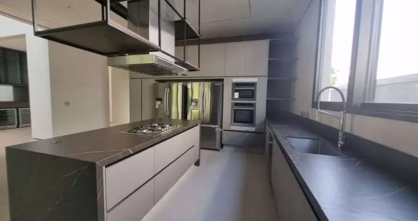 Casa de altissimo padrão em condomínio para venda com 1012 metros com 5 amplas suítes piscina e spa