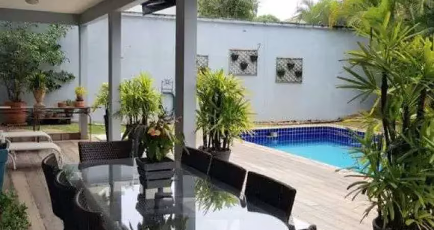 Residencial 11 . maravilhosa casa há venda 4 amplas suítes. piscina e churrasqueira.