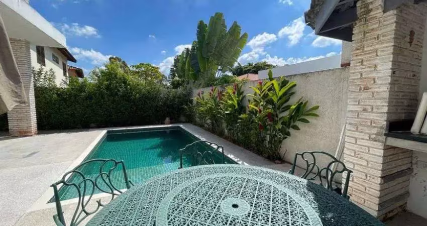 Linda casa para locação com 4 dormitórios, piscina e churrasqueira!!
