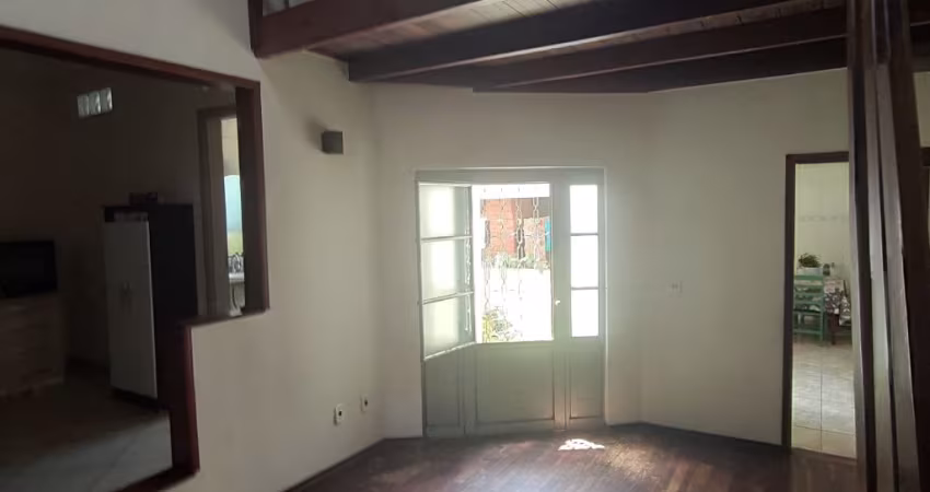 Casa 4 dormitórios perto da Vital Brasil