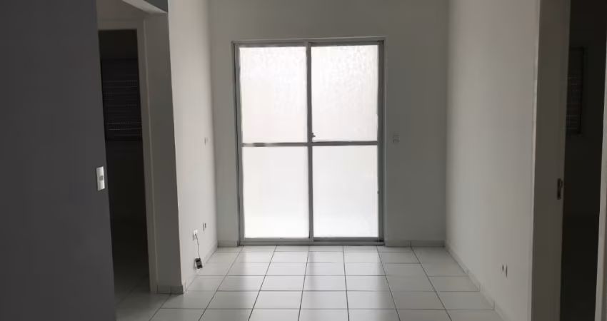 APARTAMENTO EM UVARANAS