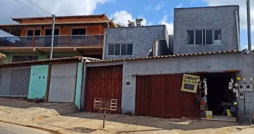 Casa para Venda em Contagem, Retiro, 7 dormitórios, 3 banheiros, 5 vagas
