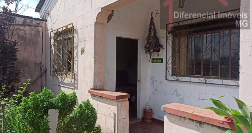 Casa para Venda em Contagem, Centro, 3 dormitórios, 2 banheiros, 1 vaga