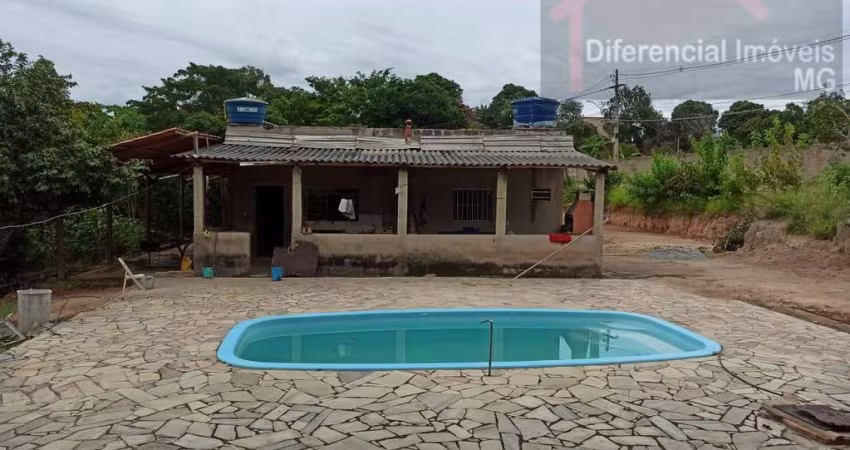 Chácara para Venda em Esmeraldas, Condomínio Topázio, 3 dormitórios, 1 suíte, 2 banheiros, 6 vagas