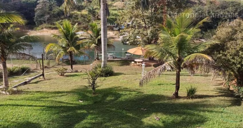 Chácara para Venda em Contagem, Solar do Madeira, 2 dormitórios, 2 banheiros, 8 vagas