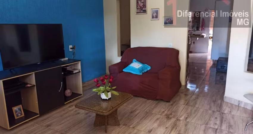 Casa para Venda em Esmeraldas, Novo Retiro, 3 dormitórios, 1 suíte, 2 banheiros, 3 vagas