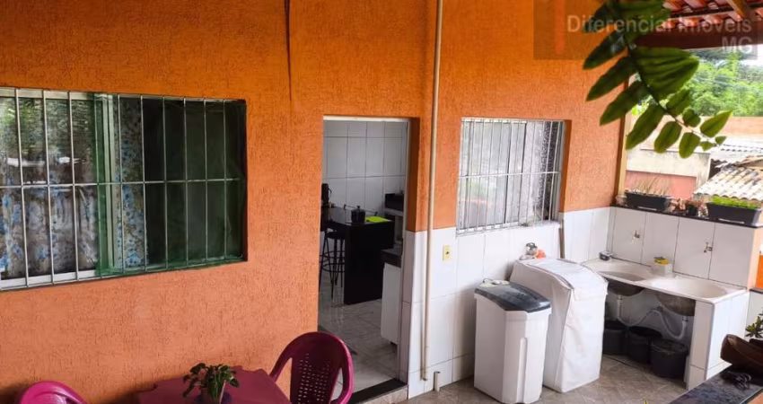 Casa para Venda em Contagem, Praia, 3 dormitórios, 1 banheiro, 1 vaga