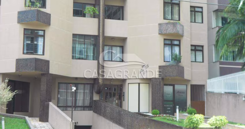 Apartamento de 1 quarto, sacada, 74,96m2 privativos no Bacacheri, Rua Estados Unidos, Andar Alto, Garagem Individual Coberta e Livre