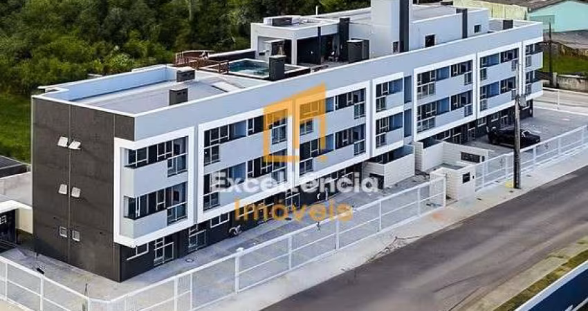 Apartamento em prédio com piscina em Matinhos