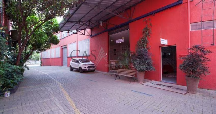 Barracão / Galpão / Depósito à venda na Rua Clímaco Barbosa, 000, Cambuci, São Paulo