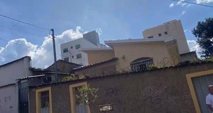 Casa com 3 quartos à venda na Rua Guimarânia, Boa Vista, Belo Horizonte