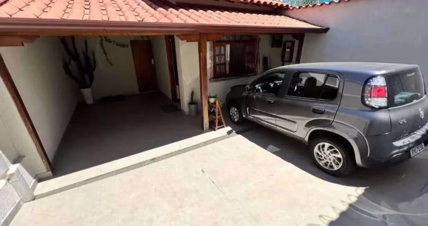 Casa com 3 quartos à venda na Rua Sul de Minas, Santa Amélia, Belo Horizonte