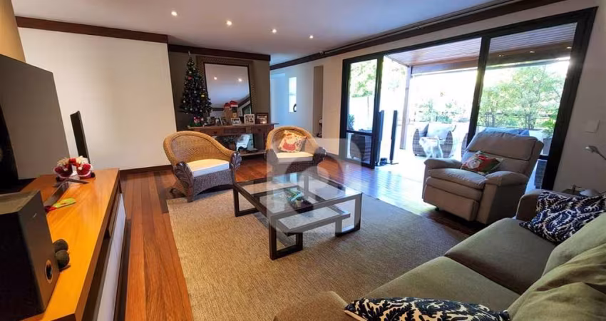 Cobertura Linear 4 suítes e 4 vagas no Jardim Oceânico