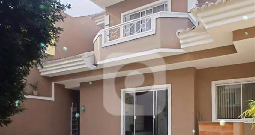 Casa de Condomínio 4 quartos, sendo 4 suítes