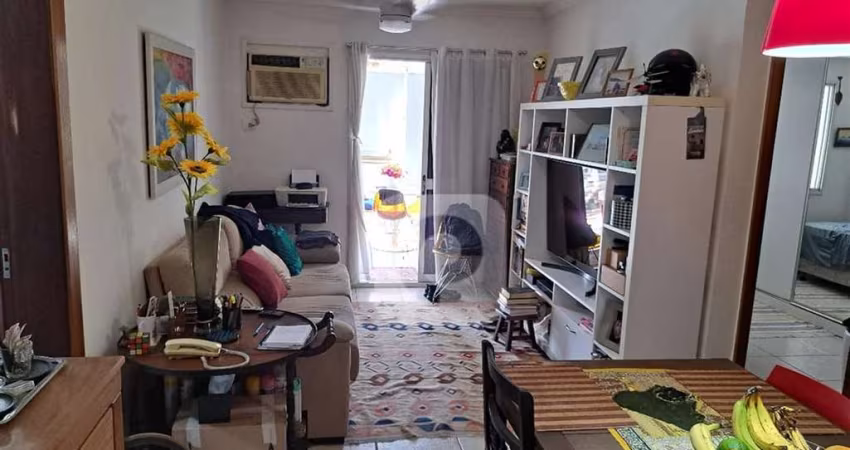 Apartamento 2 quartos, sendo 1 suíte