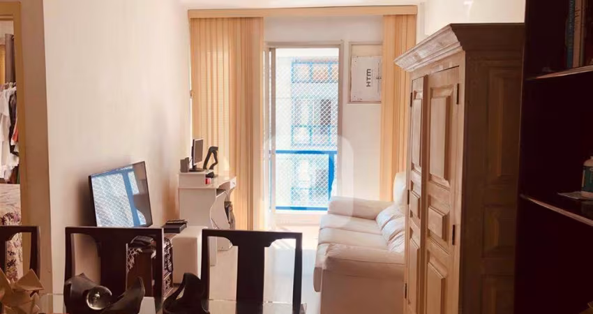 SELECIONE - Flat 1 quarto
