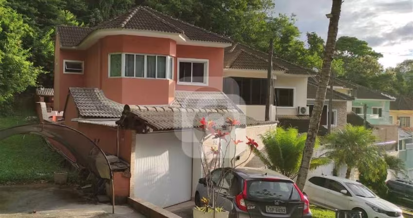 SELECIONE - Casa 4 quartos, sendo 2 suítes