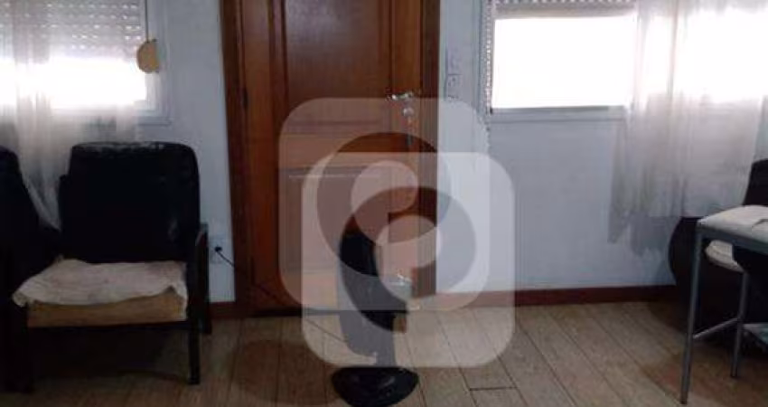 SELECIONE - Casa 3 quartos, sendo 1 suíte
