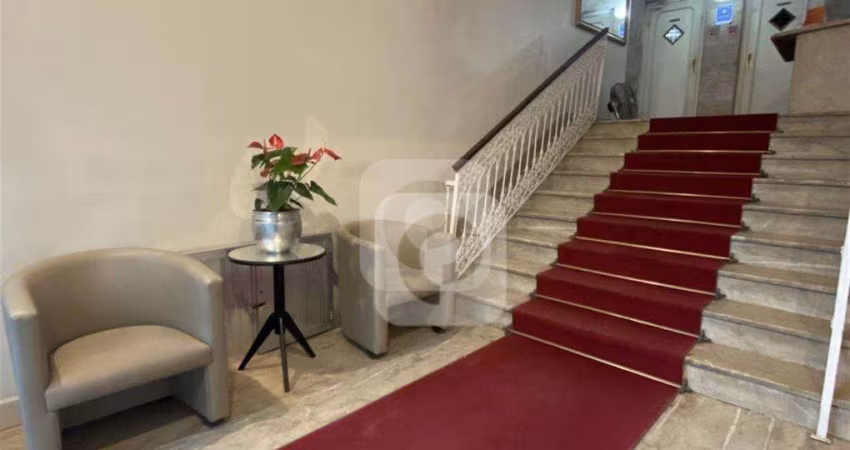 Apartamento de 3 quartos no Leblon