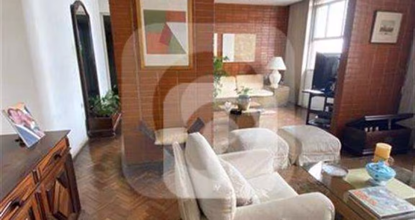 Apartamento 4 quartos, sendo 1 suíte