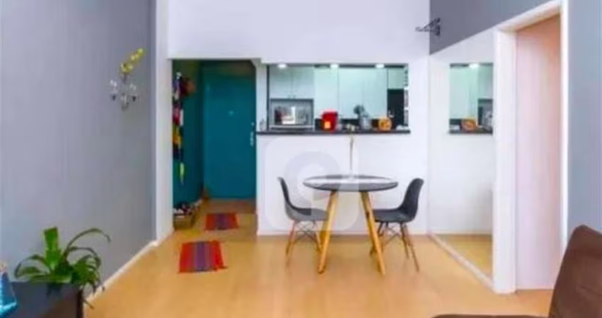 Amplo apartamento 2 quartos na rua Henry Ford