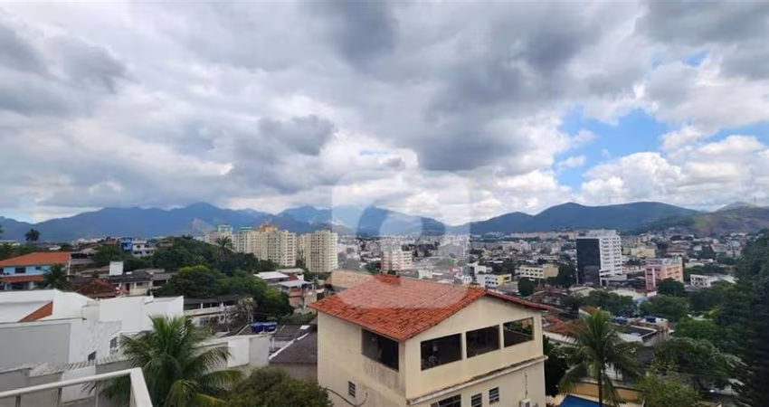 SELECIONE - Cobertura 3 quartos, sendo 1 suíte
