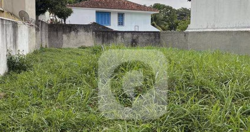 Último terreno plano 595m² no Condomínio Vilarejo. Não perca!