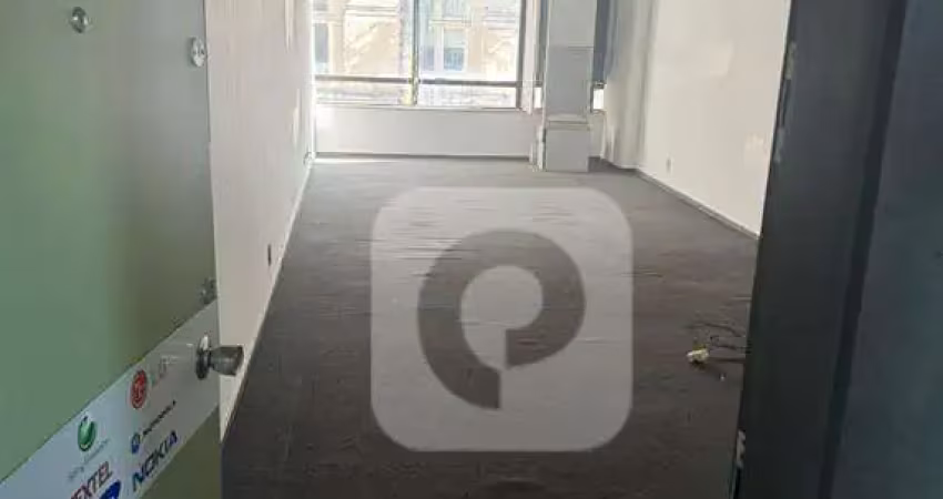 Sala comercial de 37m² no coração do centro do rio de janeiro – oportunidade única!