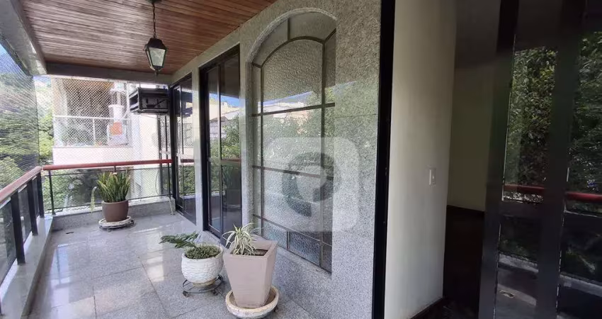 COBERTURA DUPLEX COM 3 SUITES, AMPLA VARANDA E PISCINA, NA RUA MARIA AMÁLIA