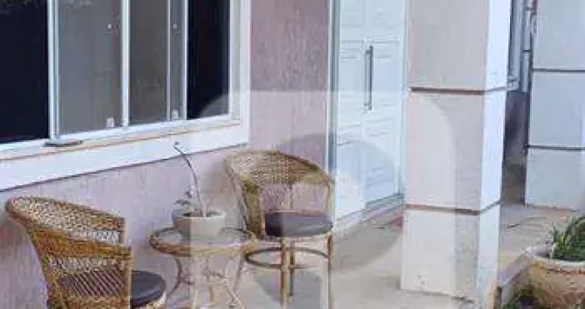 Casa com Piscina em Vargem Pequena
