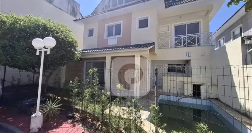 Casa 4 suítes piscina condomínio fechado à venda recreio dos bandeirantes portaria 24h