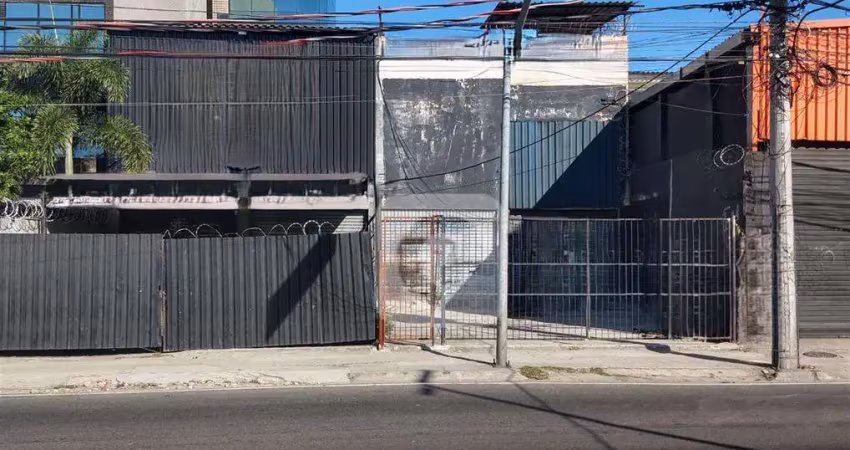 Taquara prédio comercial composto de 4 lojas de 50m² cada uma a venda ótima localização