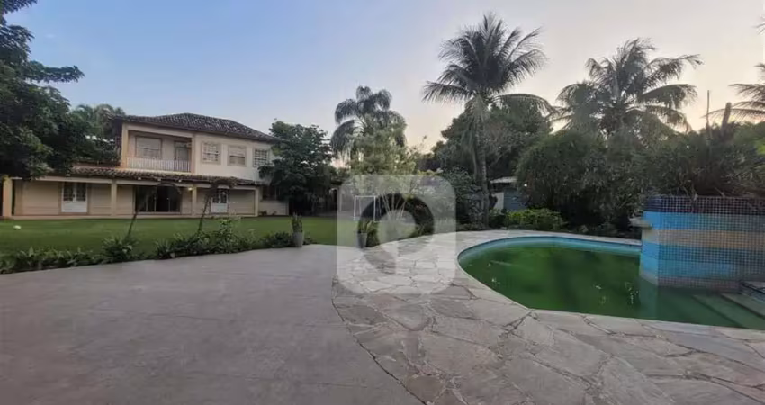 Casa no condomínio núcleo das mansões - barra da tijuca - 527m2 - 4.900.000,00