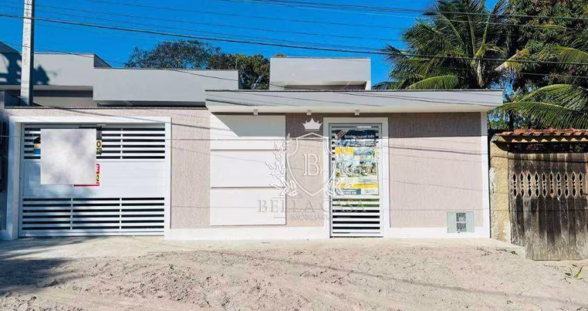 Casa com 3 dormitórios à venda, 130 m² por R$ 550.000,00 - Coqueiral - Araruama/RJ
