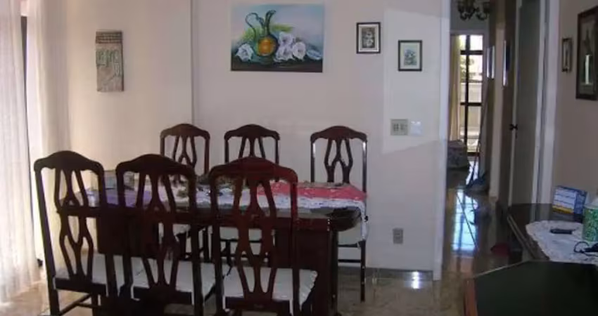 Apartamento com 3 dormitórios à venda, 128 m² por R$ 650.000,00 - Passagem - Cabo Frio/RJ