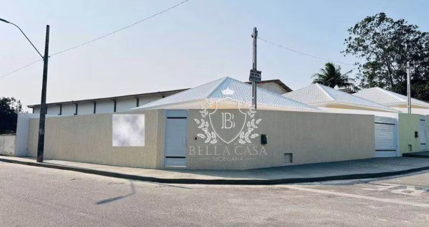 Casa com 3 dormitórios à venda, 80 m² por R$ 649.000 - Centro - Araruama/RJ